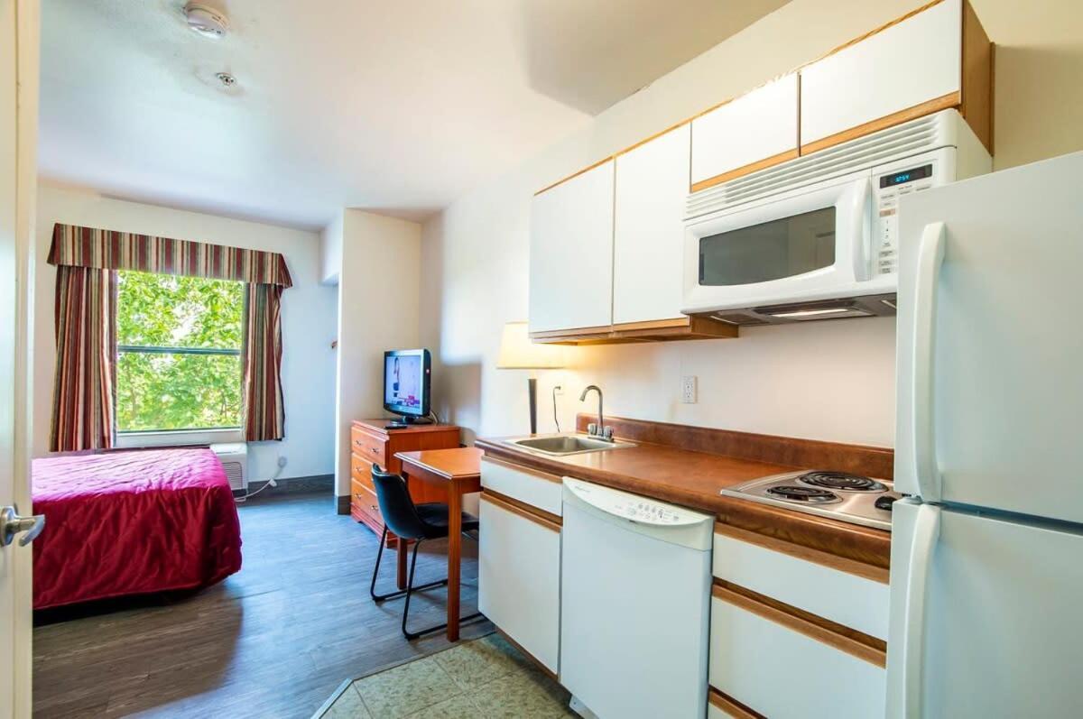 Sierra Vista Studio Apartment With Full Kitchen And King Bed エクステリア 写真